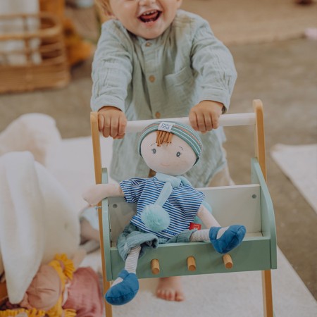 poupee chiffon garçon cheveux marrons, avec marinière bleu et bonnet rayé vert - Jolijou