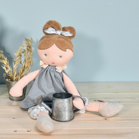 poupee de chiffon avec couette brune, robe vert et pantalon imprimé en coton bio - Jolijou