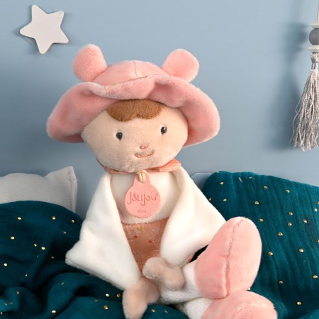 poupee chiffon rose avec chapeau