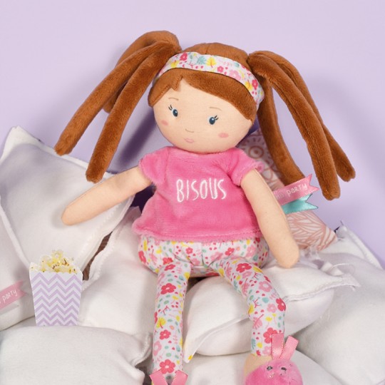 poupee tissu en pyjama et chaussons - Jolijou
