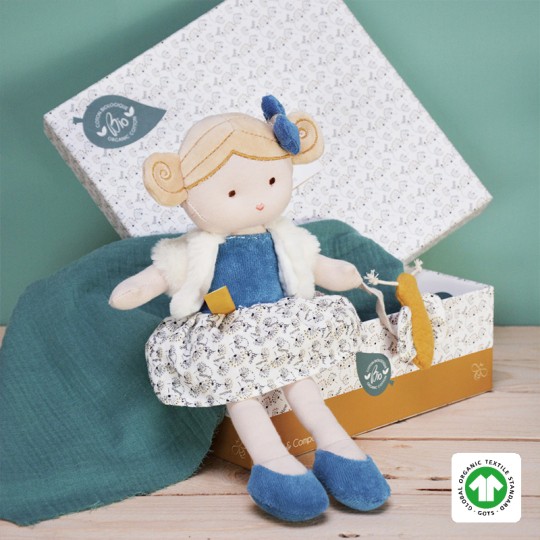poupee de chiffon en coton bio avec t shirt et chaussons bleus - Jolijou